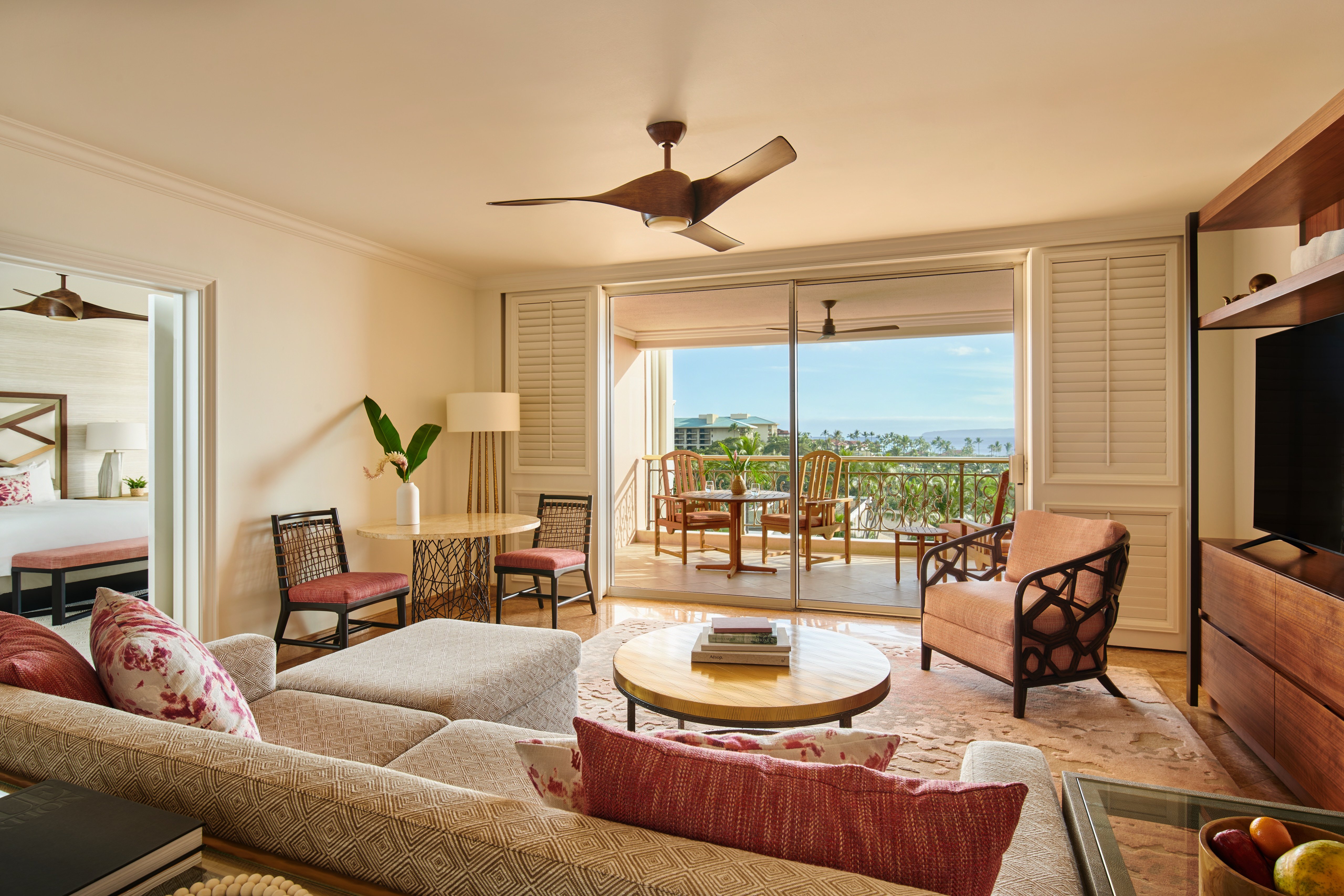 Napua Nani Suite Living Room.jpg