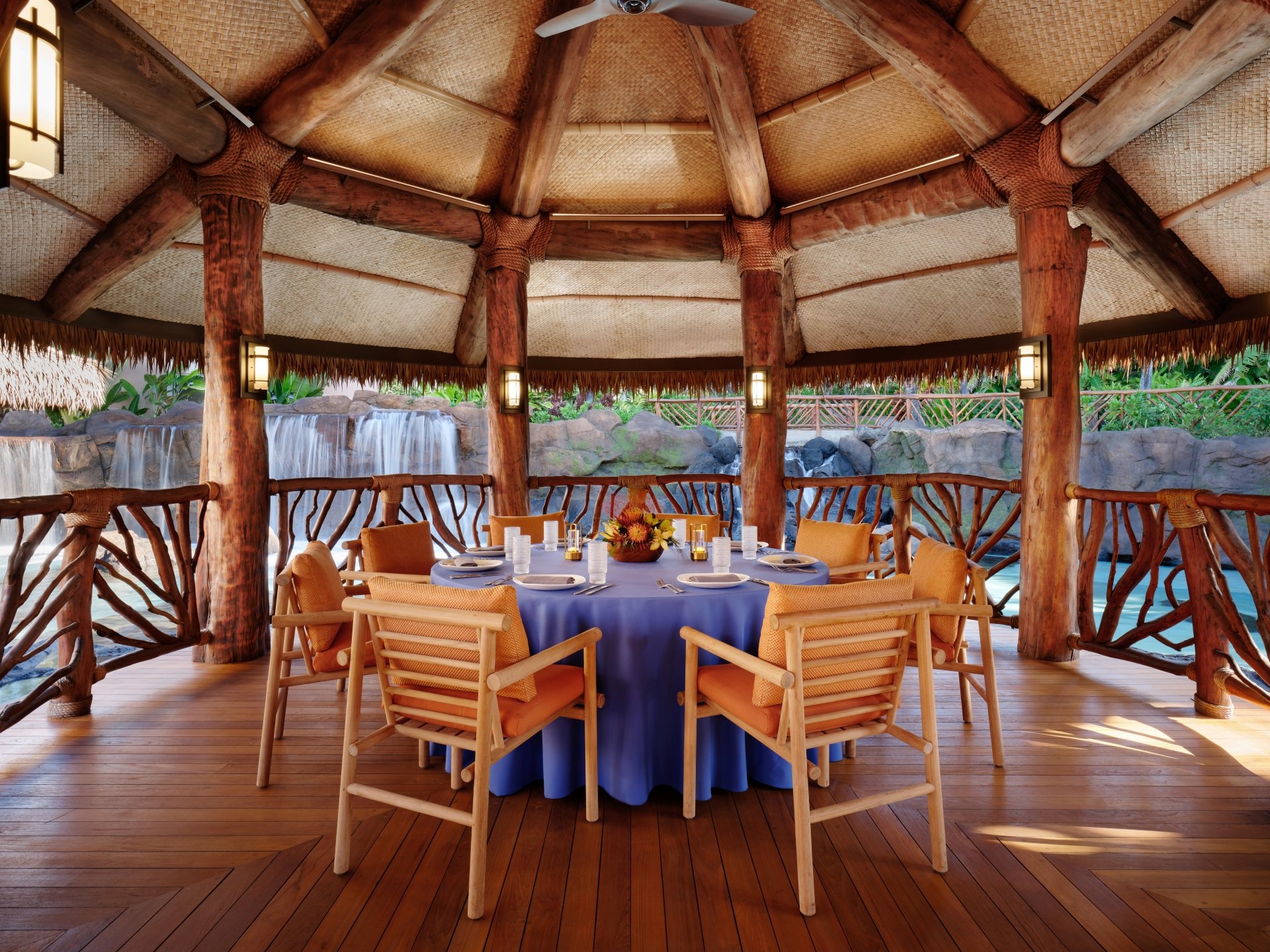 waterfall special dining experience