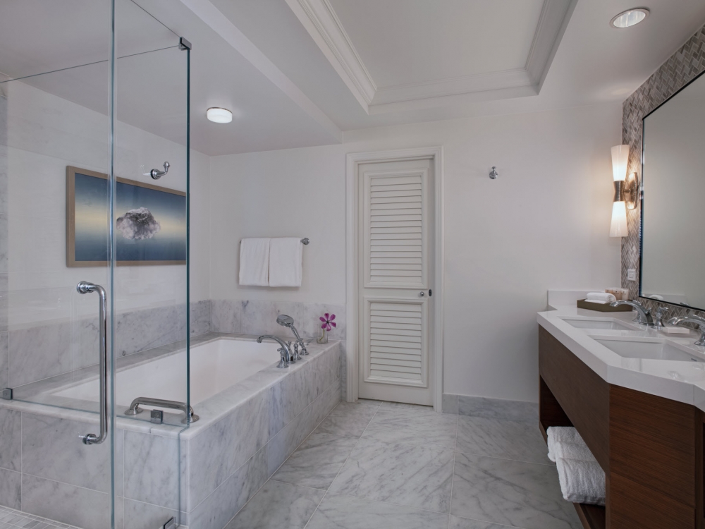 Napua Nani bath