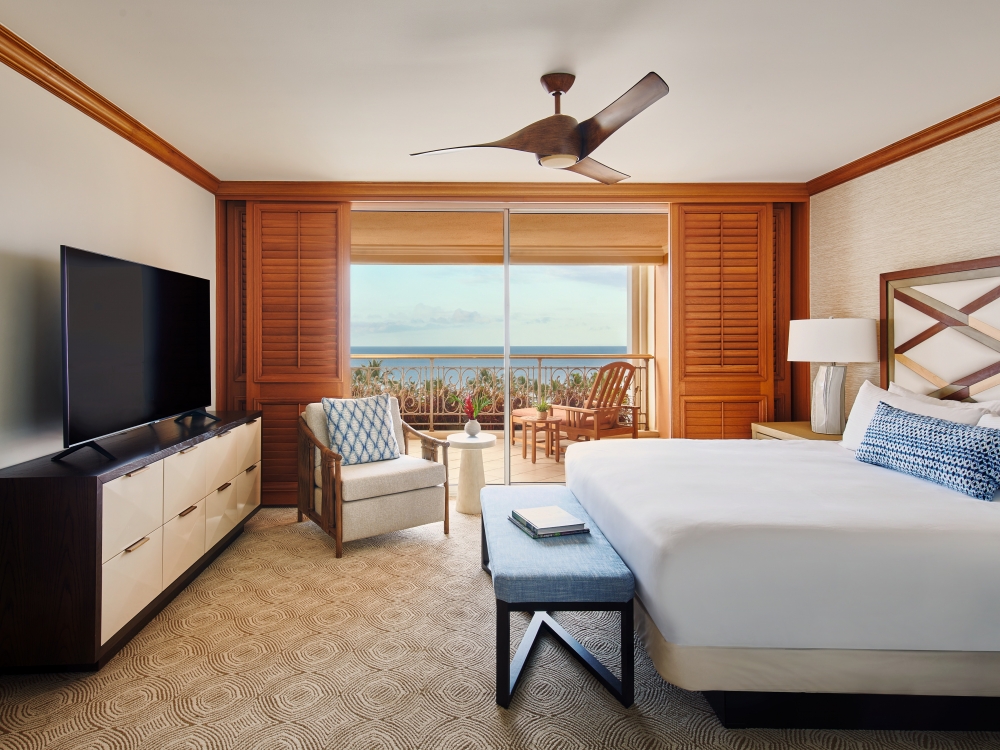 Napua Royal Suite Bedroom.jpg