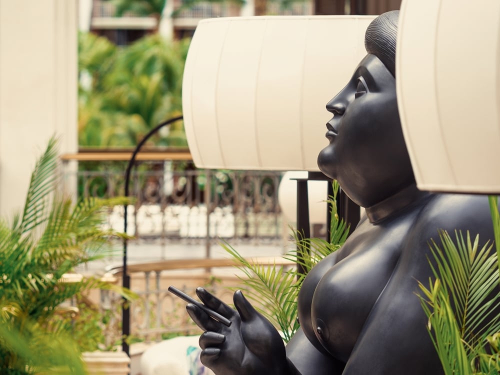 smoking lady botero