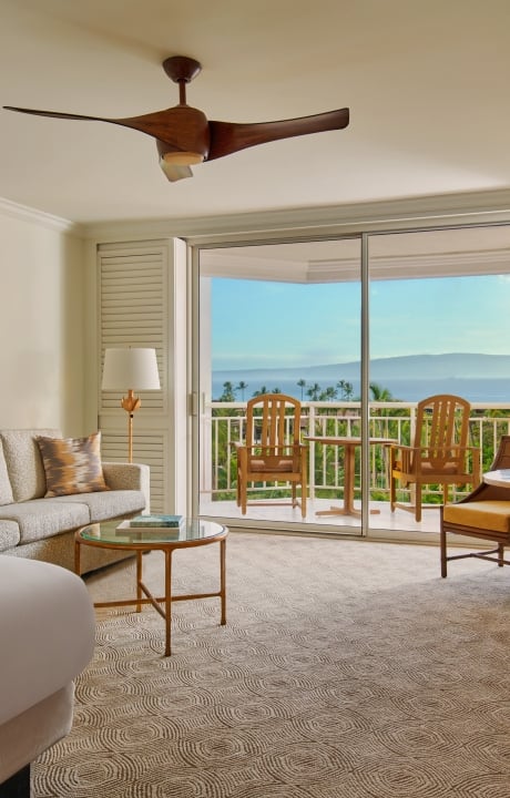 King Deluxe Ocean View.jpg