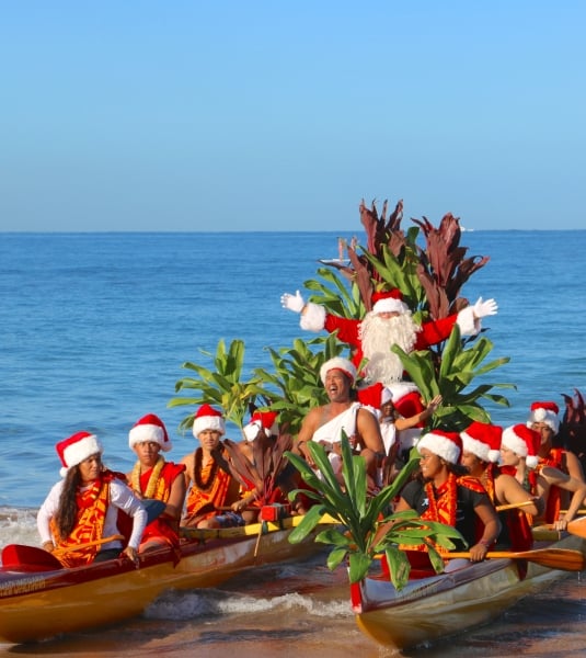 Santa Outrigger