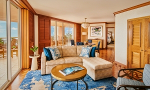 Napua Royal Suite Living & Dining