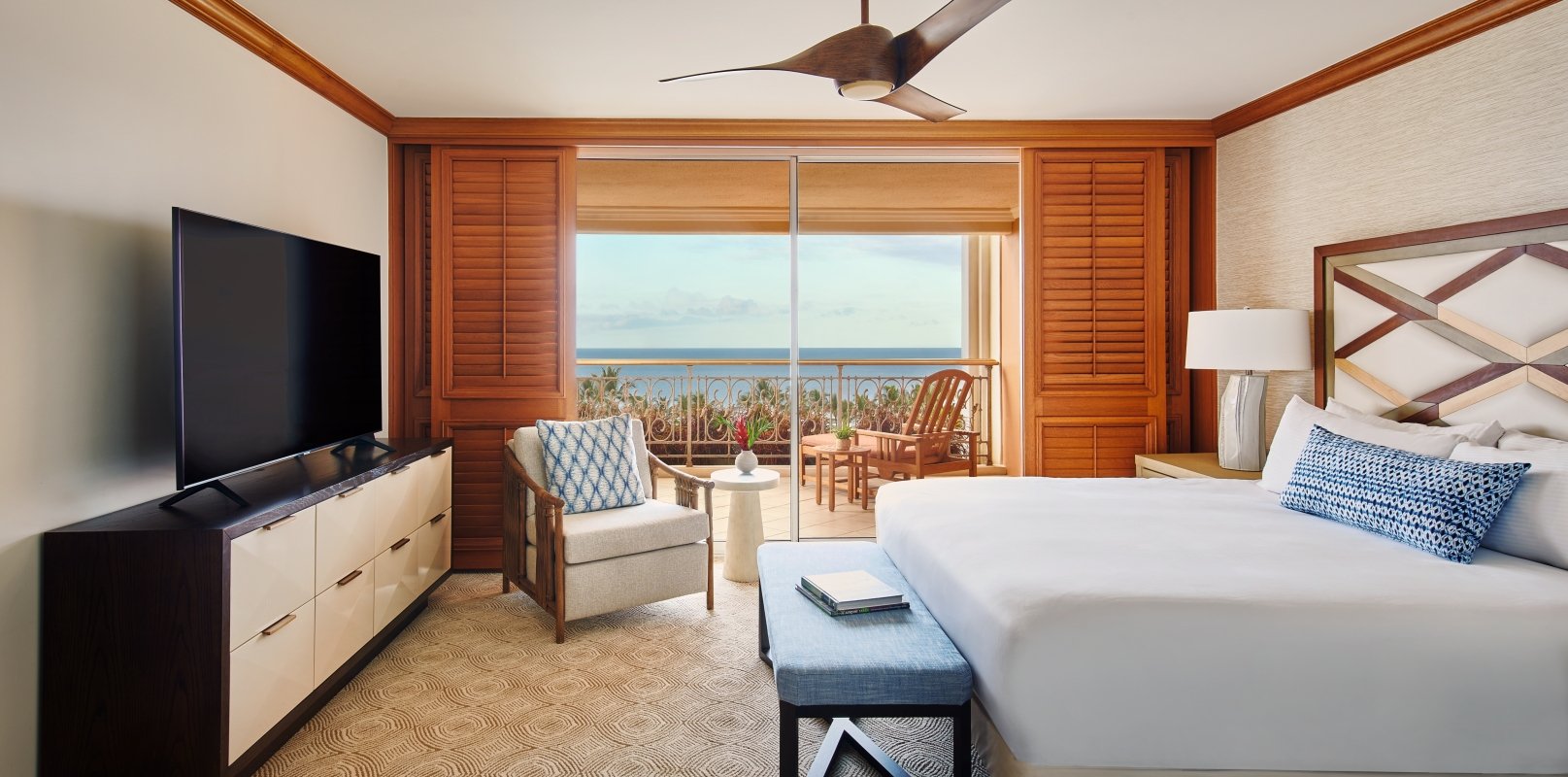 Napua Royal Suite Bedroom
