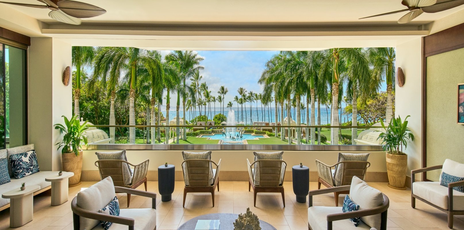 Reflections Lounge overlooking Grand Wailea Resort