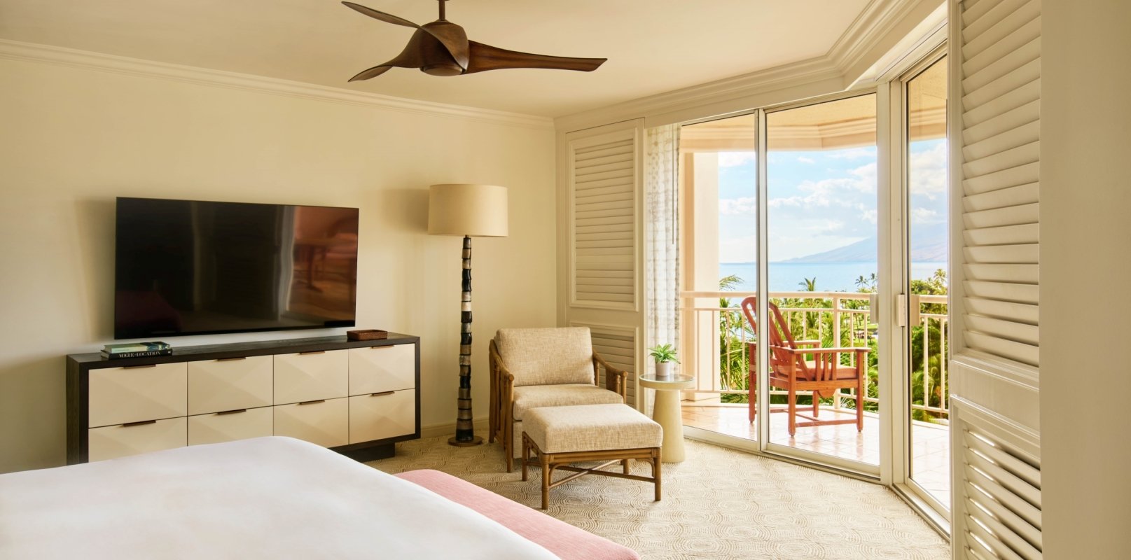 Ali‘i Suite Bedroom, website