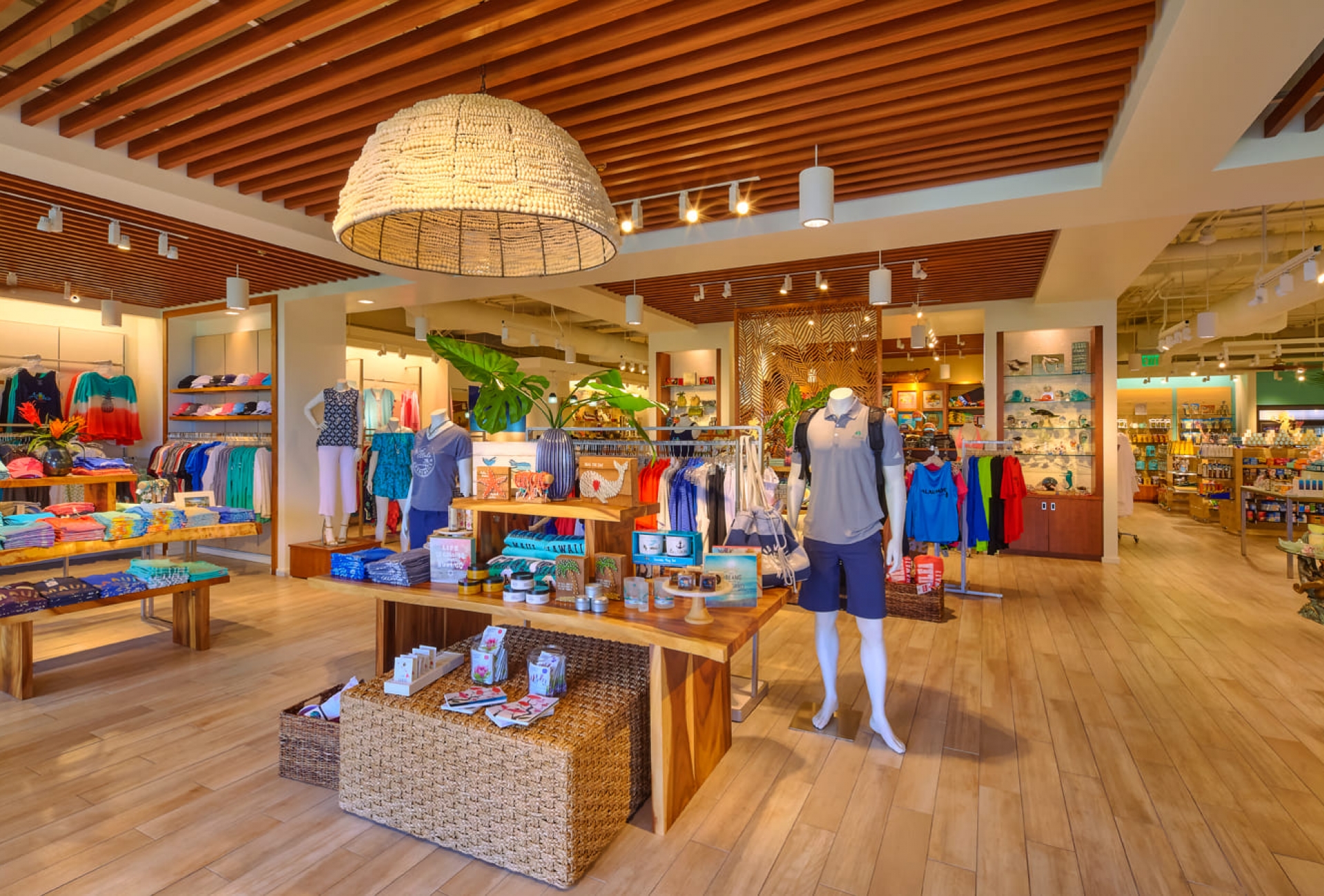 interior view of the Grand Wailea retail shopping area