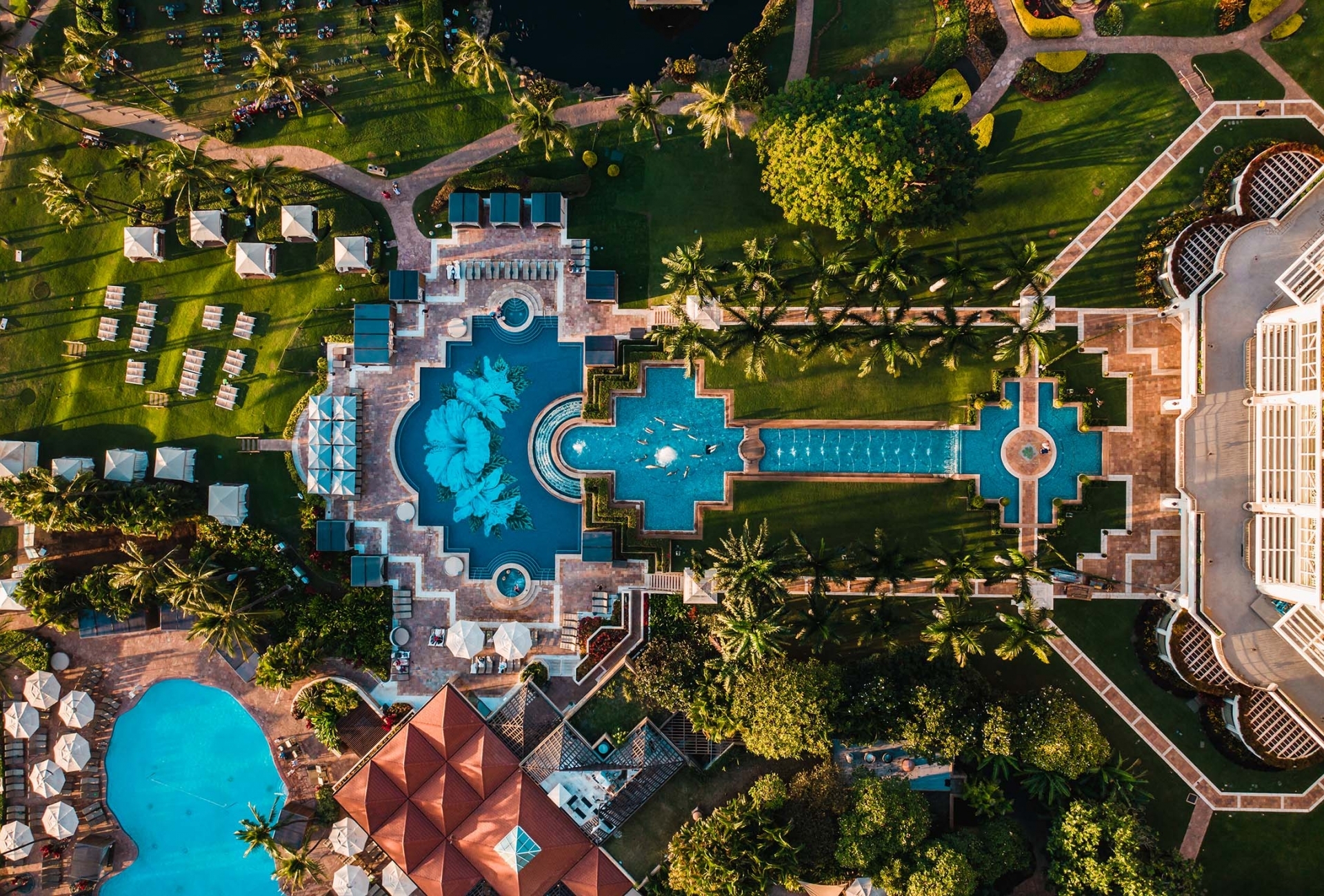 beach courtyard