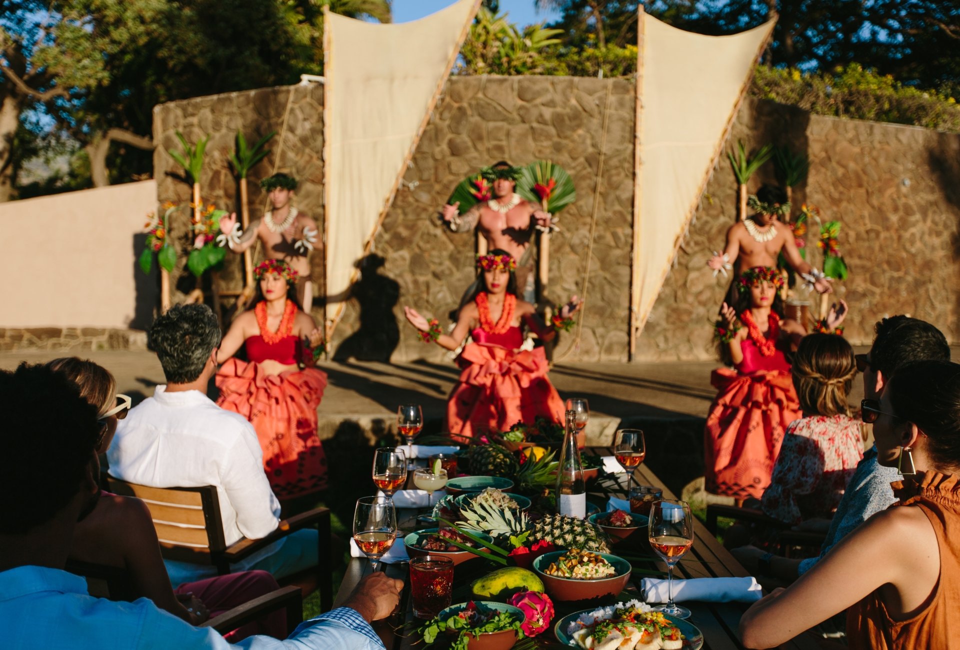 lu'au premium seating