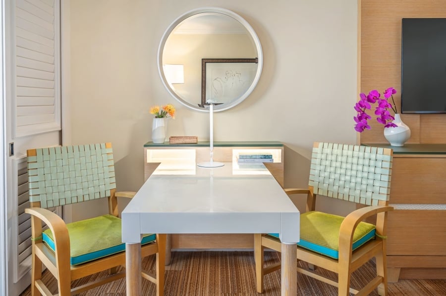 seating area in Ocean View King