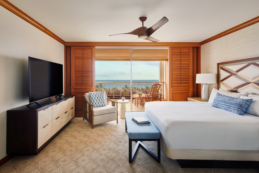 Napua Royal Suite Bedroom.jpg