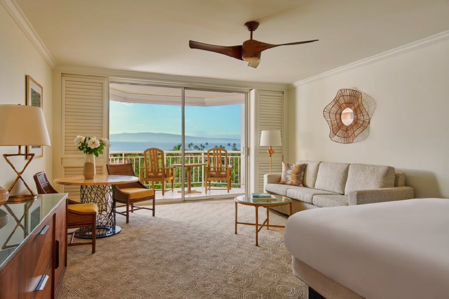 King Deluxe Ocean View ADA.jpg